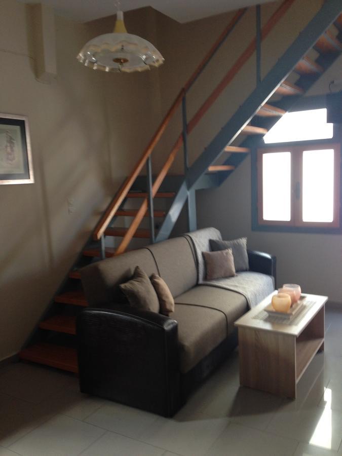 Palmira Apartments Makrýgialos Eksteriør bilde