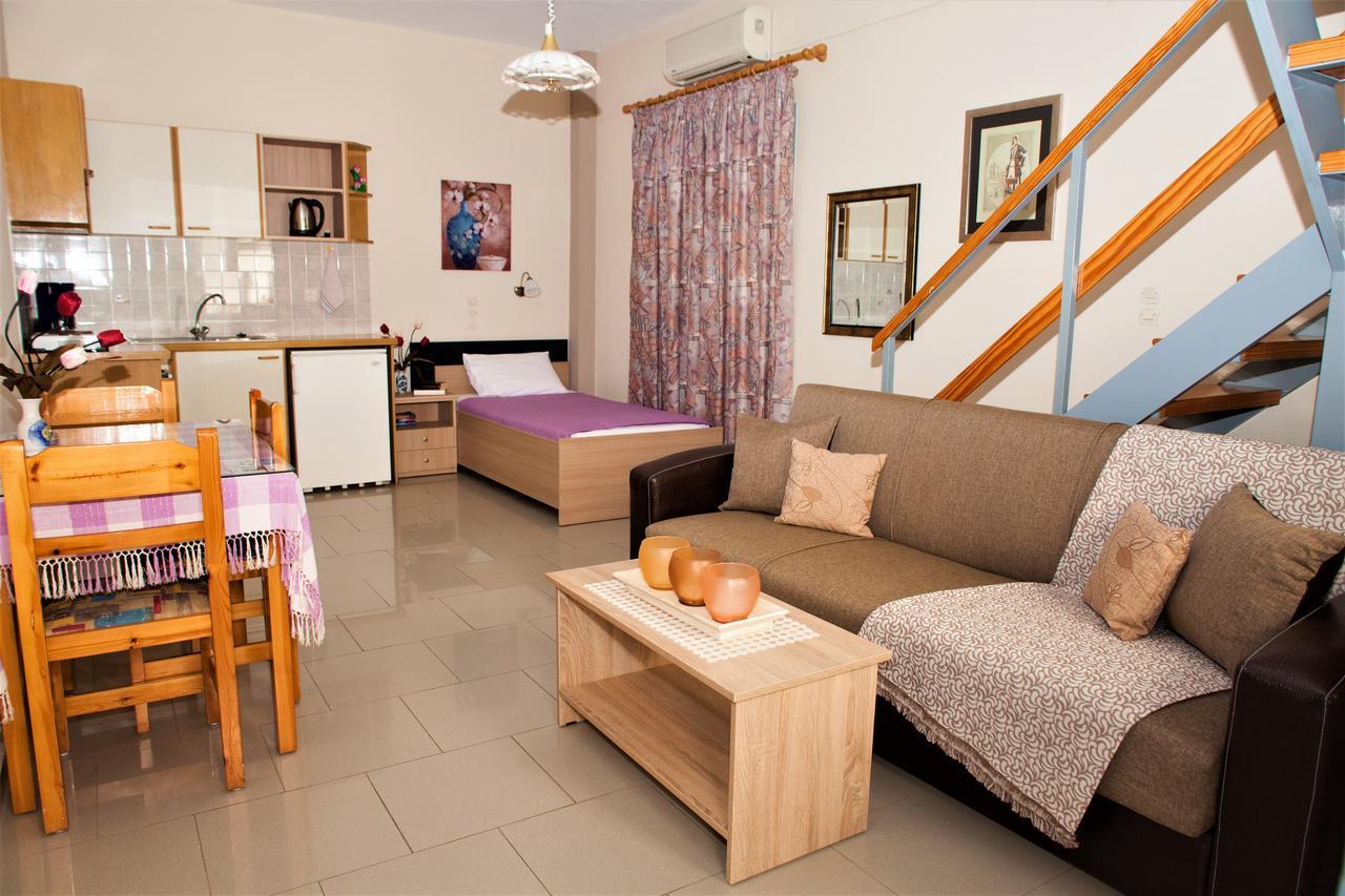 Palmira Apartments Makrýgialos Eksteriør bilde
