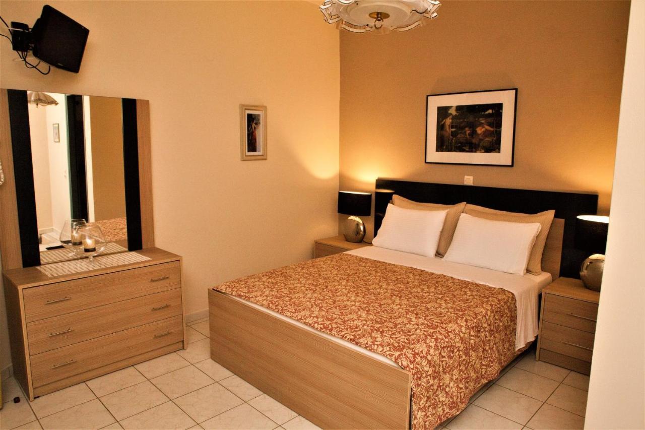Palmira Apartments Makrýgialos Eksteriør bilde